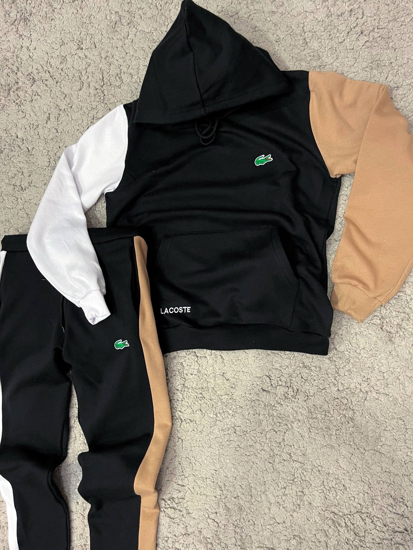 NUEVO CHÁNDAL LACOSTE