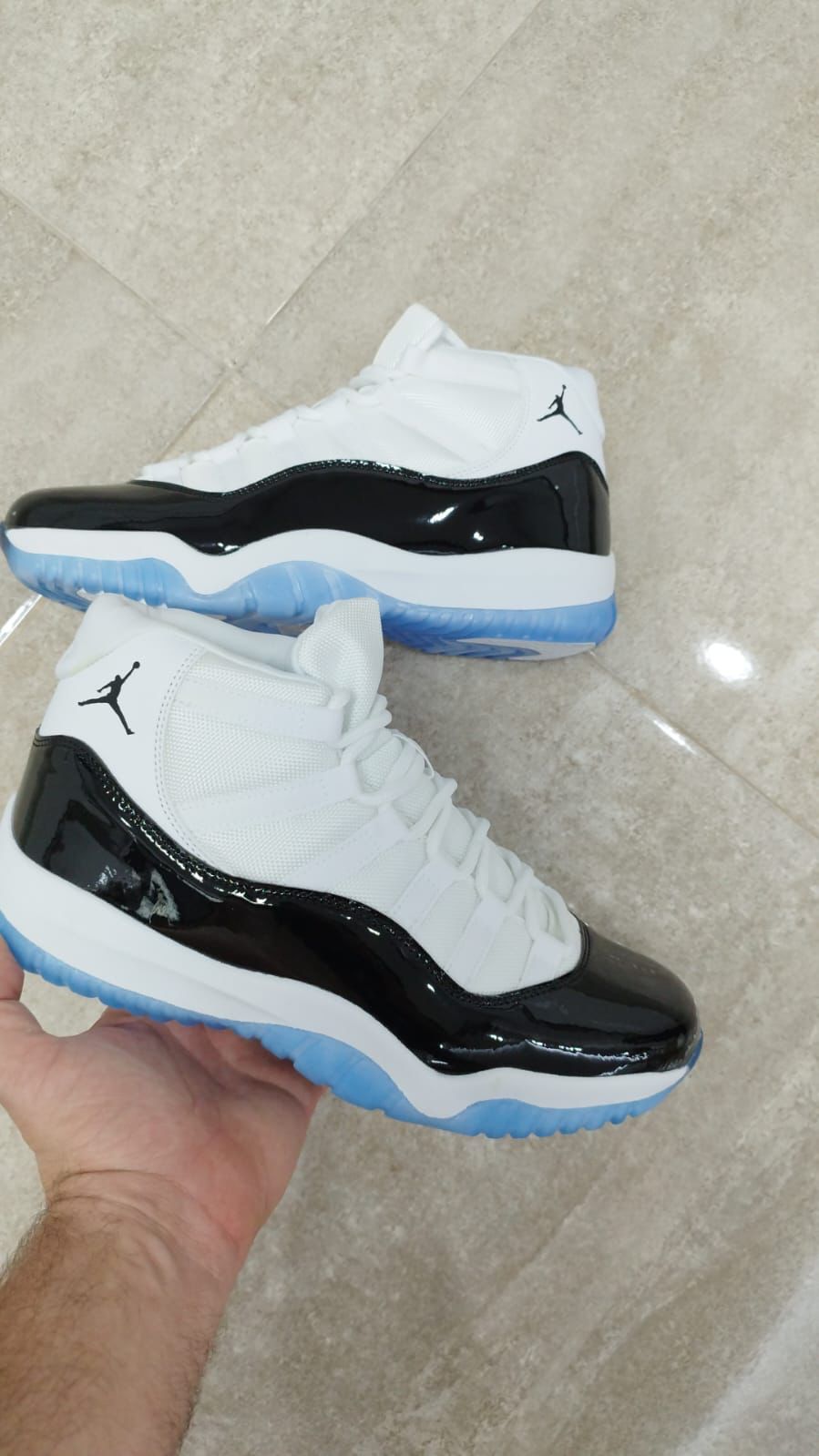 Jordan retro 11