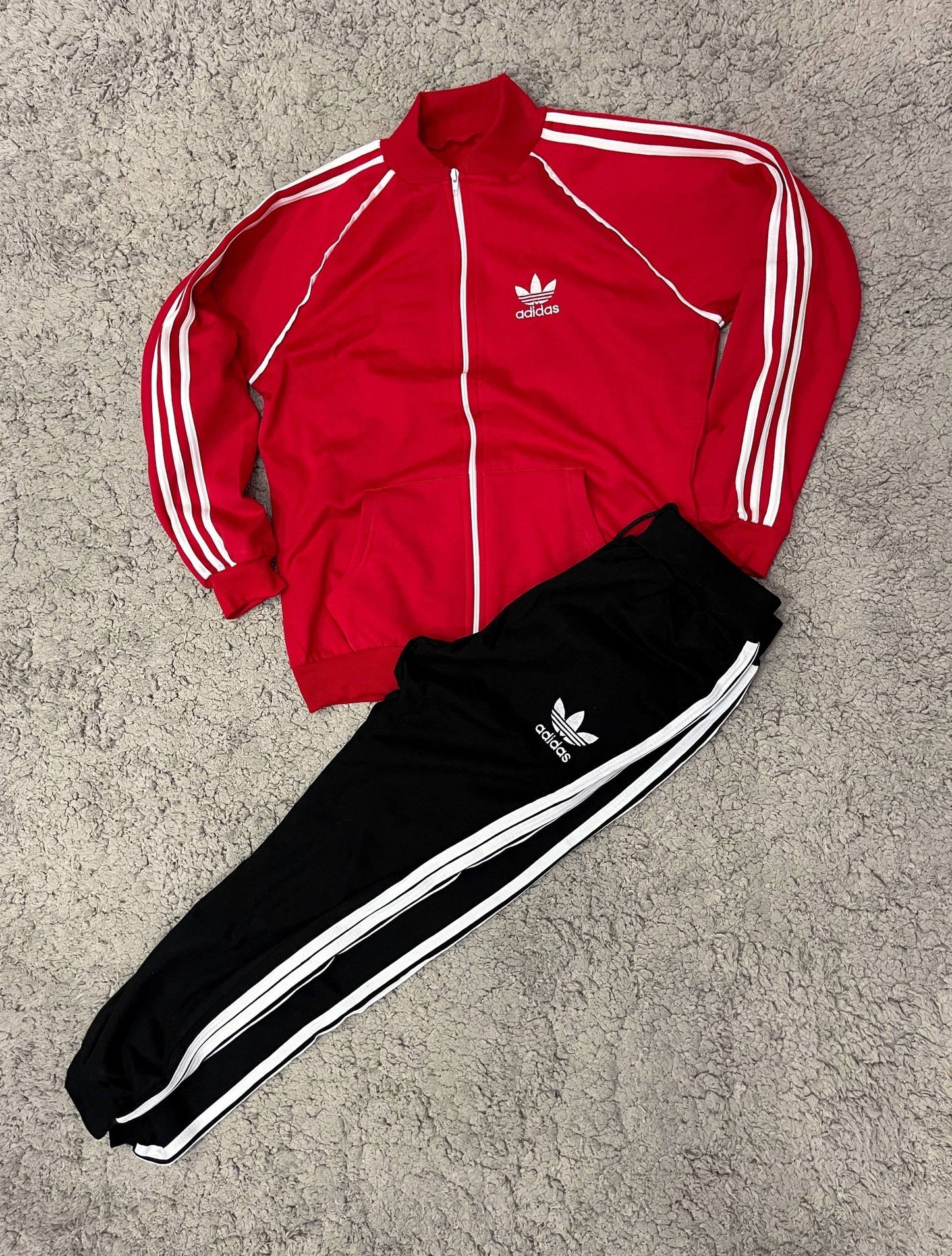 Chándal Adidas rojo