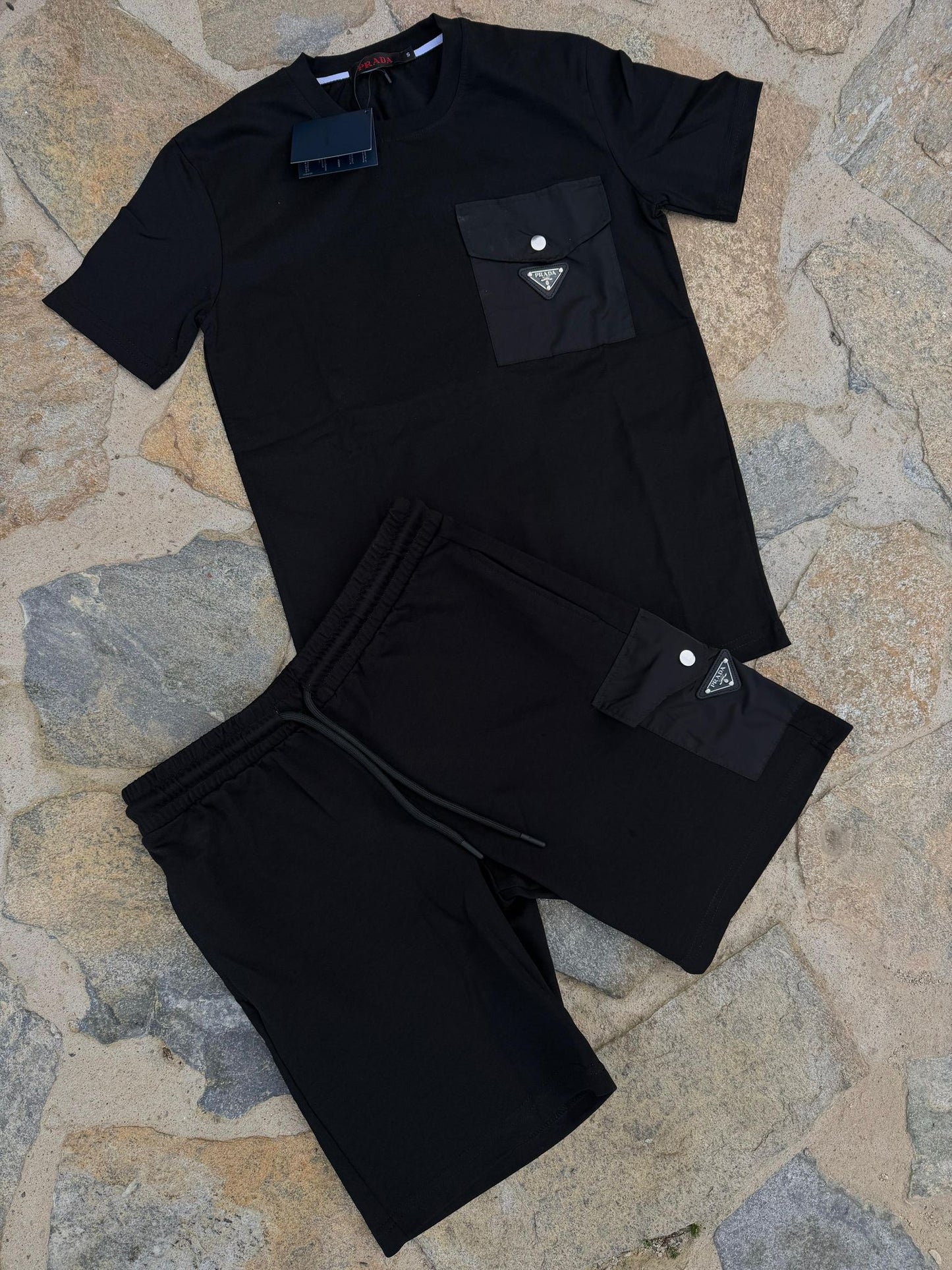 Conjunto de verano Prada negro