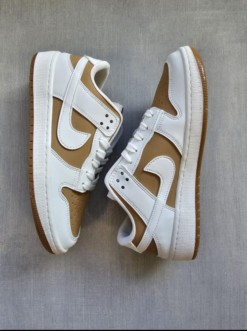 Nike dunk low marrón/blanco