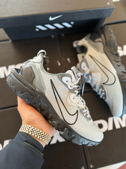 Nike react