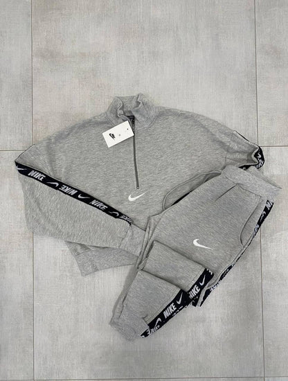 Chándal Nike mujer
