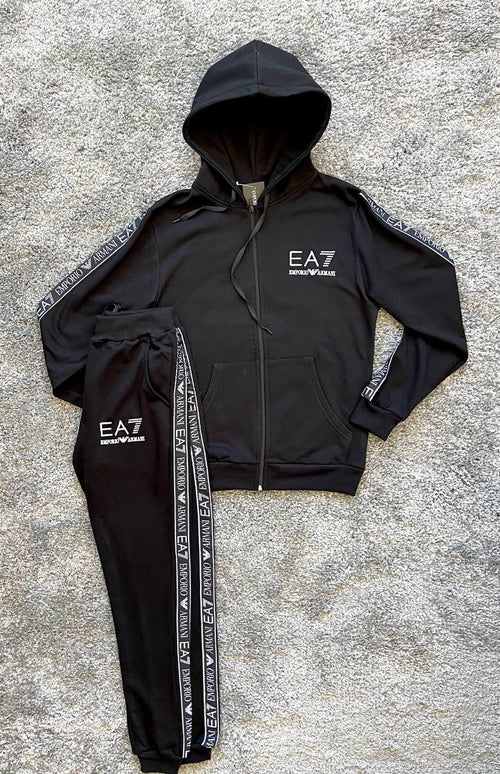 Chándal EA7 bordado negro