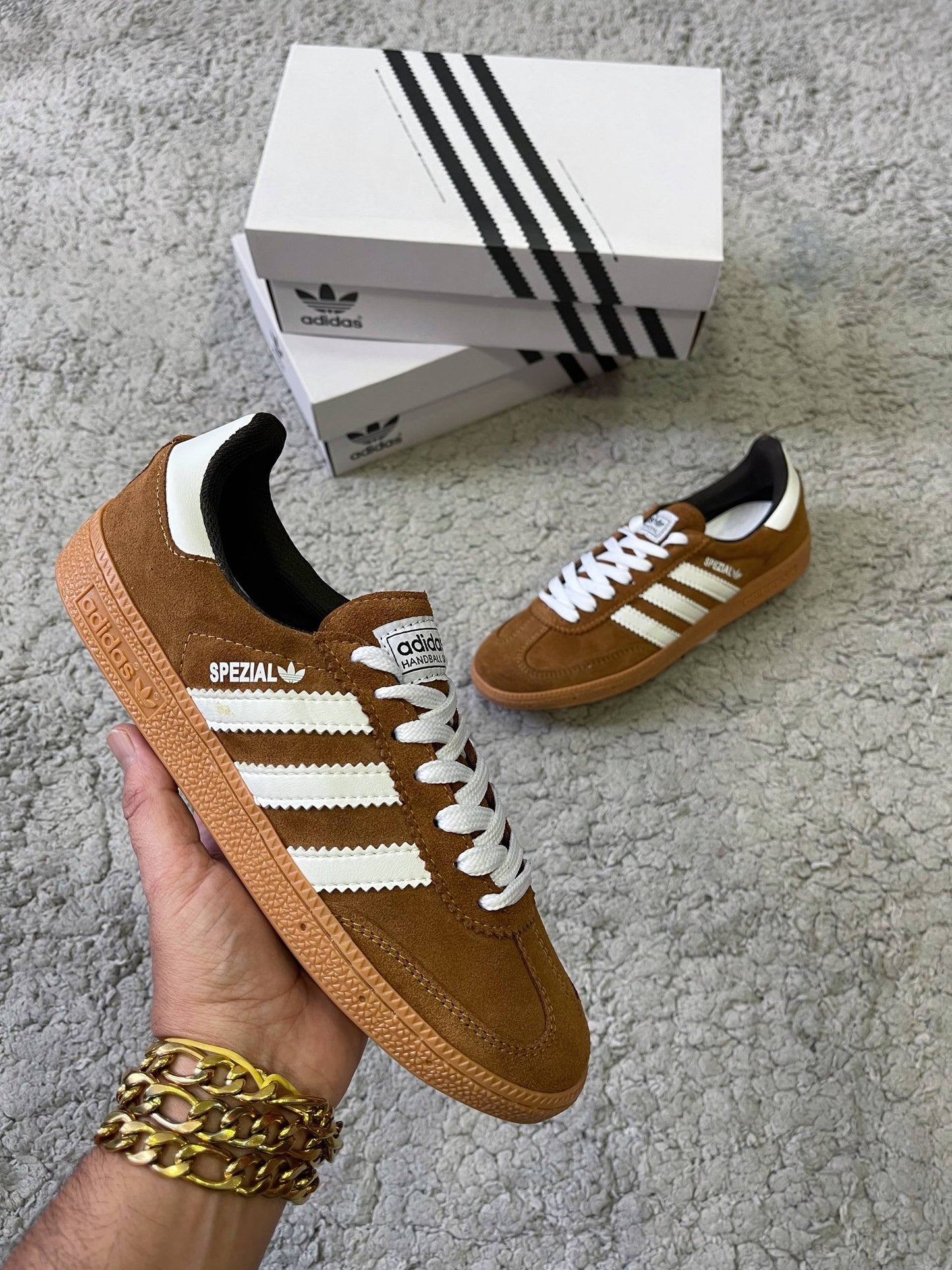 ADIDAS SPEZIAL
MARRÓN