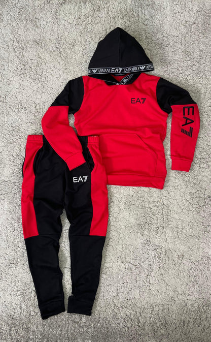 Nuevo Chándal EA7