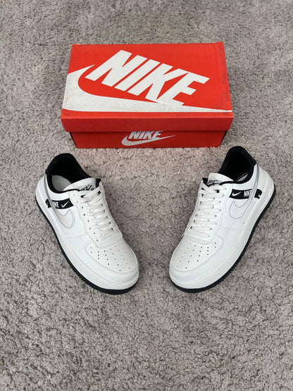 Zapatillas Air Force 1 tira reflectantes