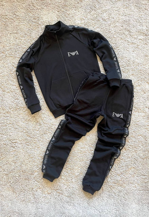 Chándal EA7  armani negro