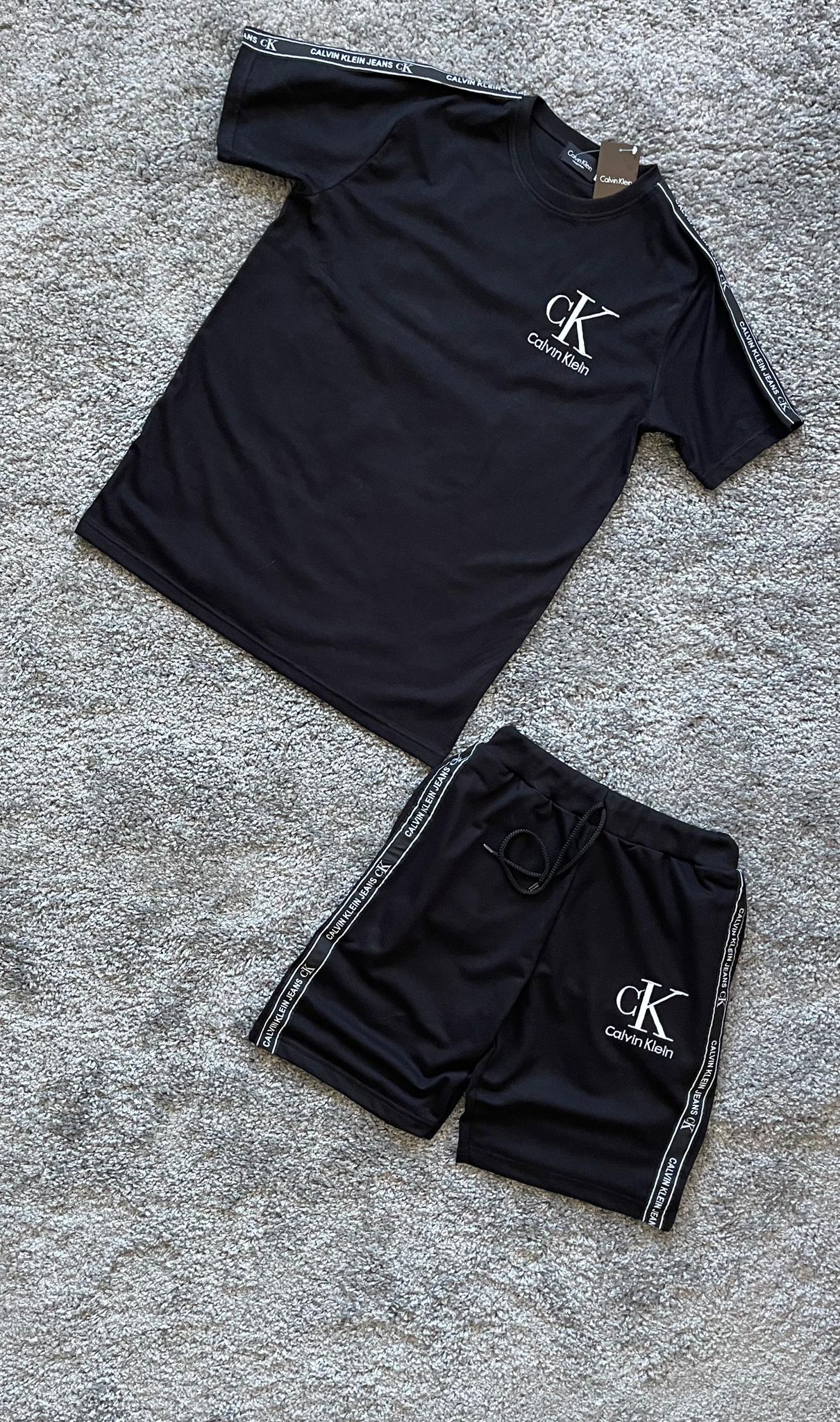 Conjunto calvin klein negro