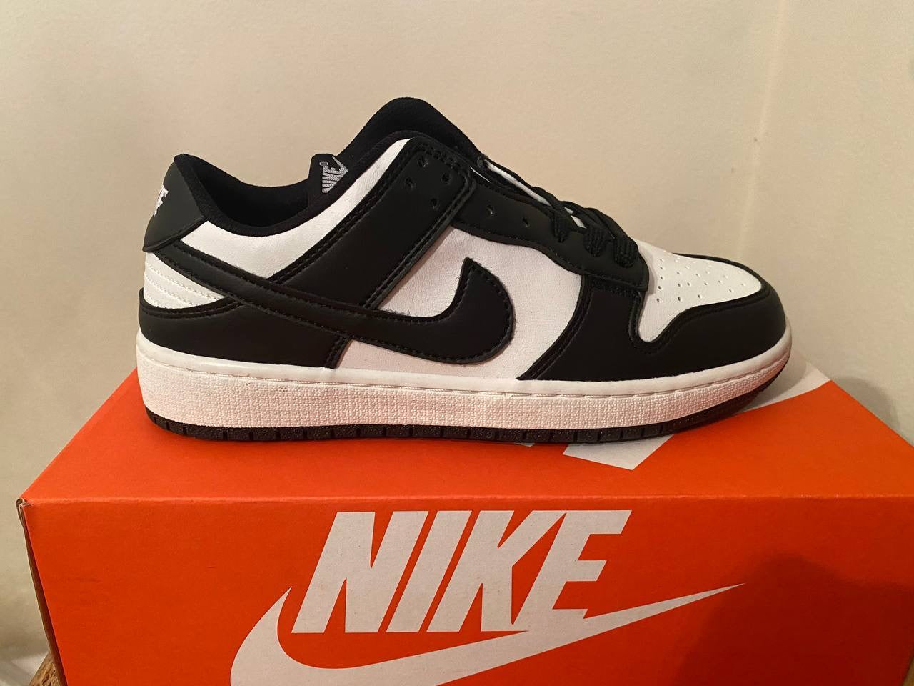 Nike dunk low