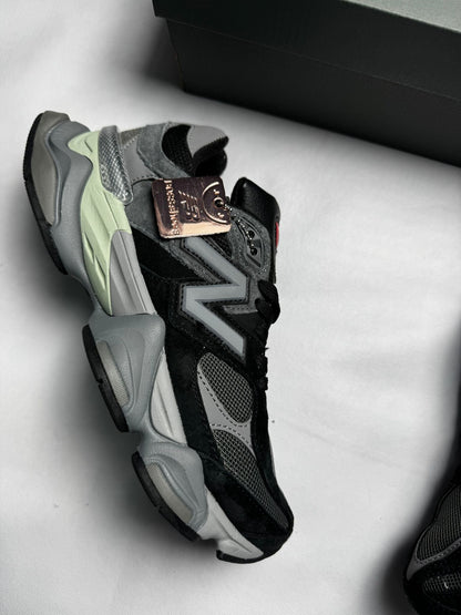 New Balance 9060 Grey