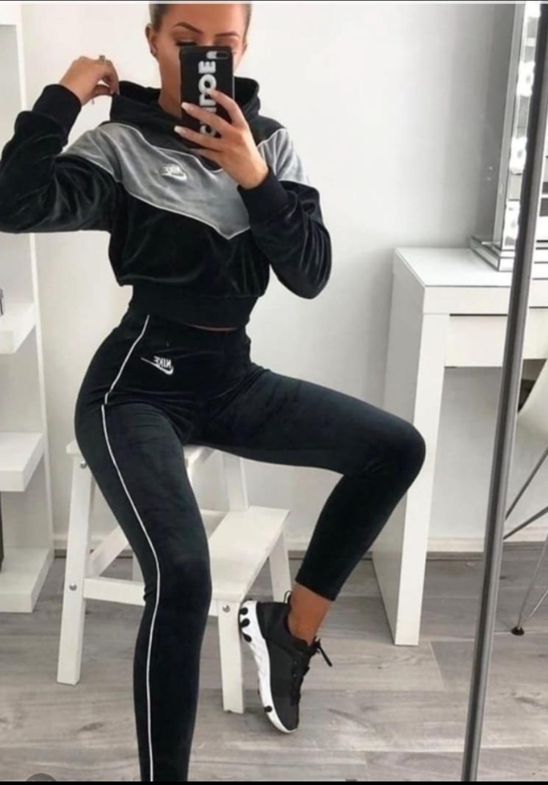 Chándal Nike Mujer